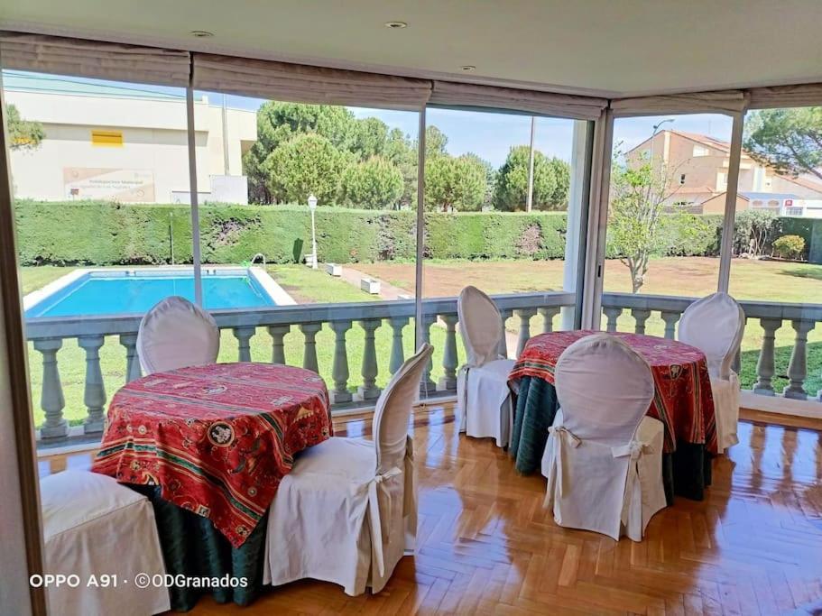 La Casona Imperial Villa Alpedrete Luaran gambar