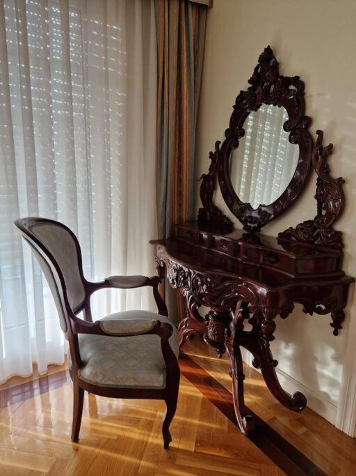 La Casona Imperial Villa Alpedrete Luaran gambar